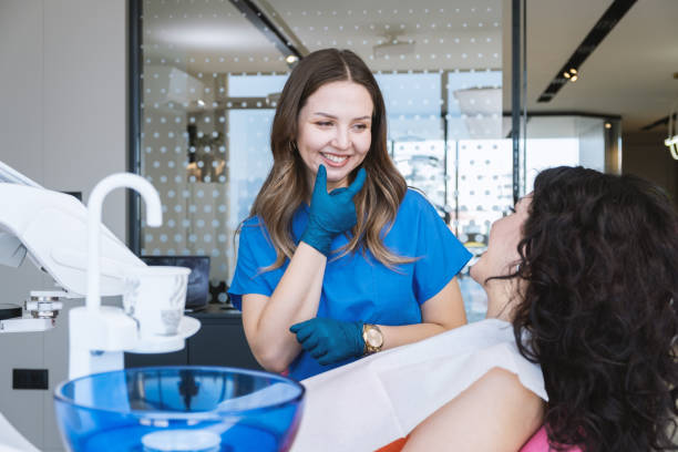 Best Teeth Whitening  in Yellville, AR